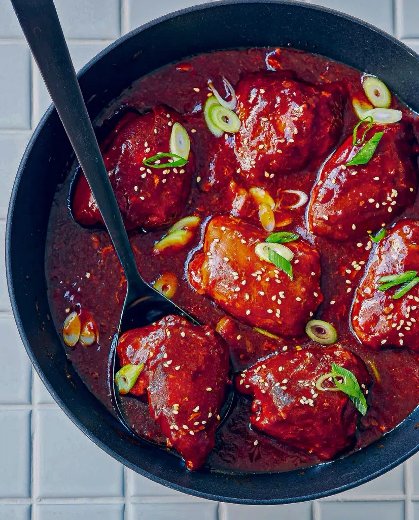 Easy Set-and-Forget Slow Cooker Honey Garlic Chicken